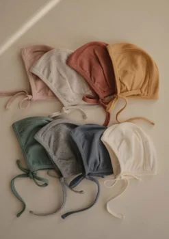 Baby Bonnet gerippt roman green
