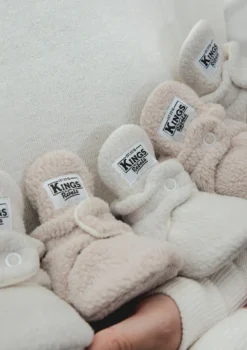 Baby Booties Teddy Beige
