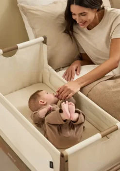 Beistellbett 'SnüzPod 5' Walnuss