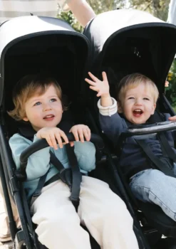 Geschwisterbuggy 'Minu Duo' Jake