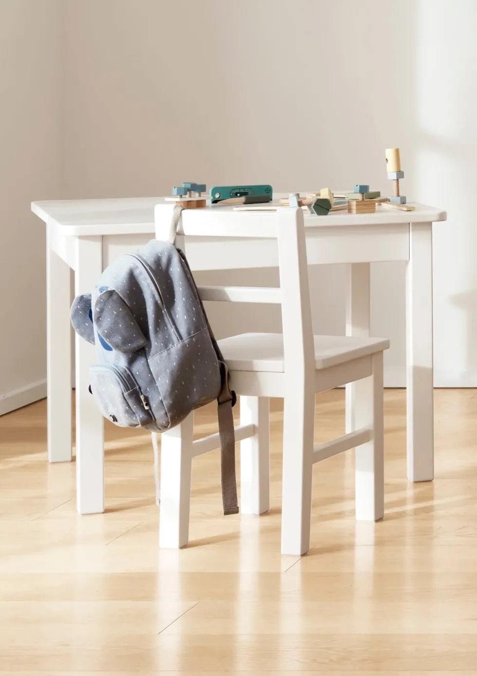 Kindertisch weiß