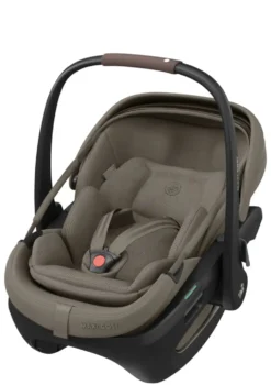 Newborn Travel Bundle 'Fame + Coral Slide Pro' Oak Truffle