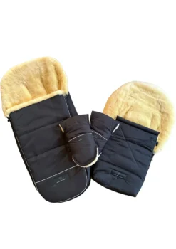 Premium Lammfell-Fußsack für Babywanne & Kinderautositz midnight black