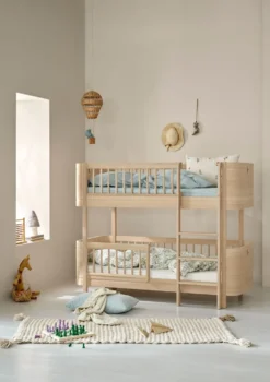 Umbauset für 'Wood Mini+' Babybett inkl. Junior-Erweiterung zum halbhohen Etagenbett Eiche