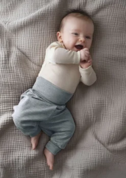 Wolle/Seide Baby-Hose natur